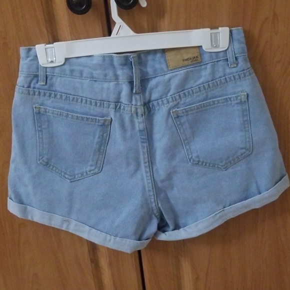 Short - Picture 2 of 2